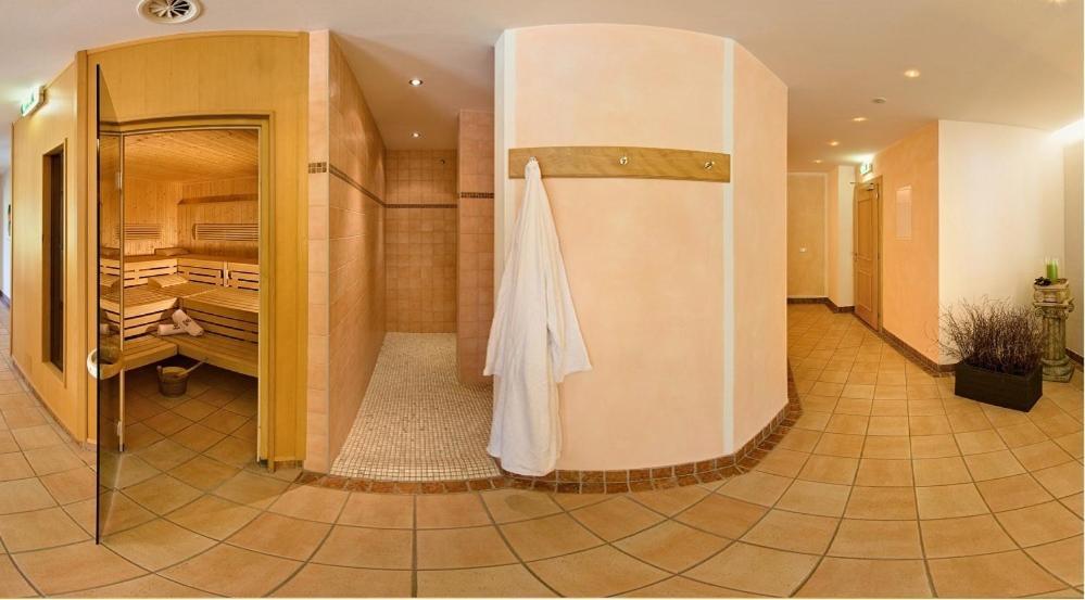 Hotel Zum Goldenen Loewen Biberwier Kültér fotó